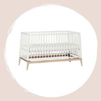 Betten, Matratzen und Zubehör